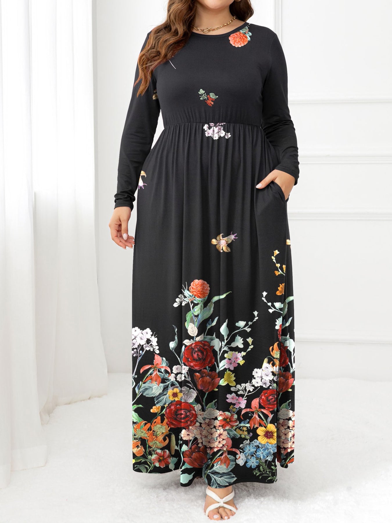 Garden Goddess Plus Size Round Neck Maxi Dress with Pockets