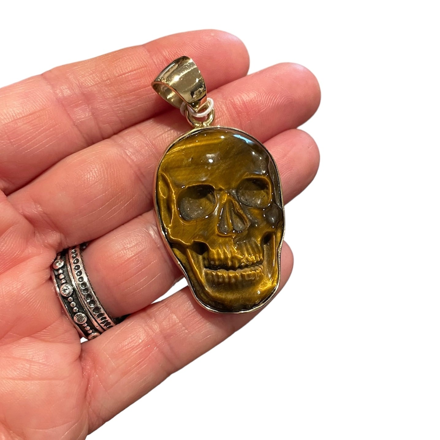 Alchemia Medium Skull Pendant