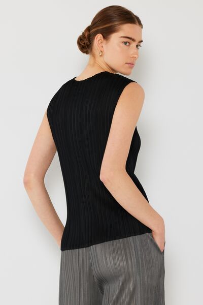 Pleated Sleeveless Crewneck Tank