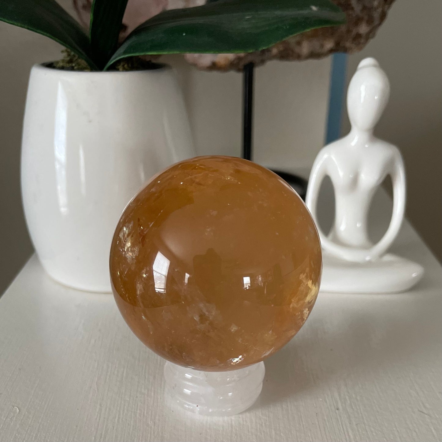 Crystal Sphere Stand - Executive Gypsy